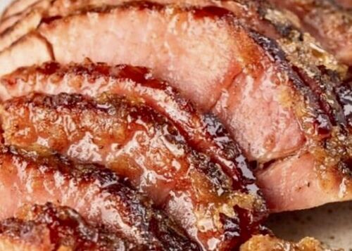 Tender glaceado com melaço e mostarda dijon