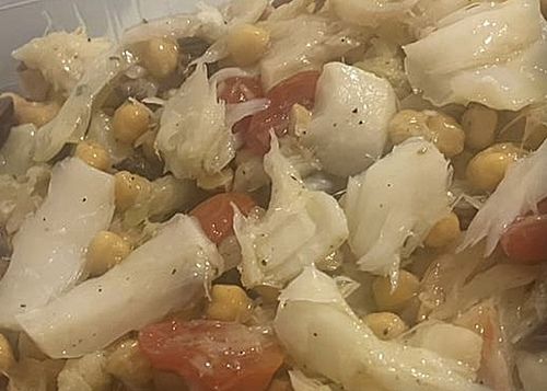 Salada de Bacalhau e Grão-de-Bico